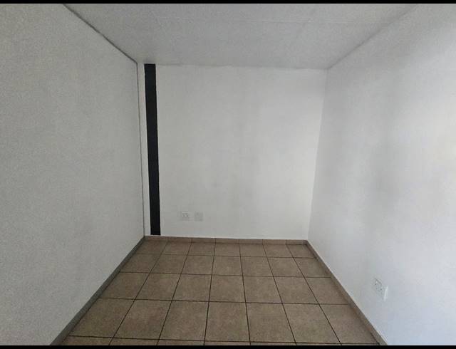 150M² WAREHOUSE TO LET IN BENONI SOUTH